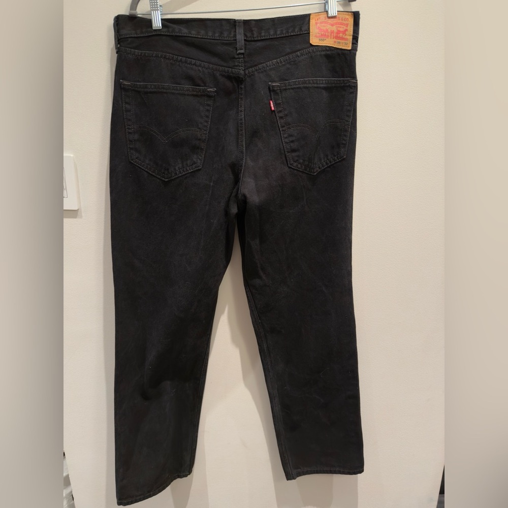 Levi's Classic Men’s 550 Relaxed Fit Jeans Black Faded W 36 L 32